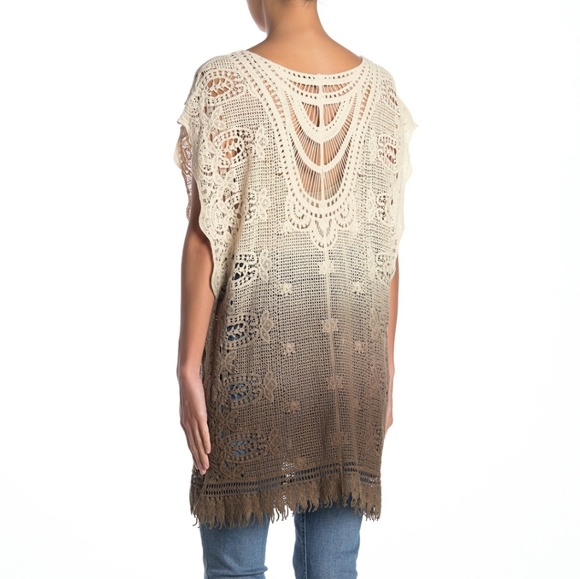 NWT: Ombred Tie Front Crocheted Vest - Picture 2 of 7